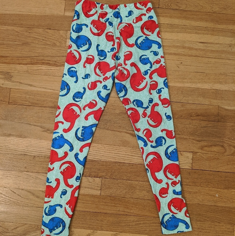 Lularoe OS popular dinosaur print leggings